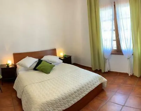 Bed and Breakfast El Meridiano 2*