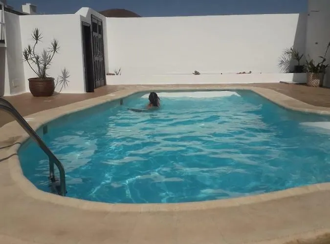 El Meridiano Bed & Breakfast 2*